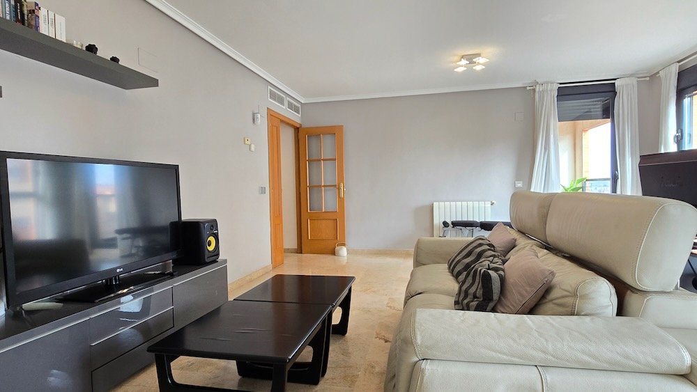 Property 2423 - Image 3