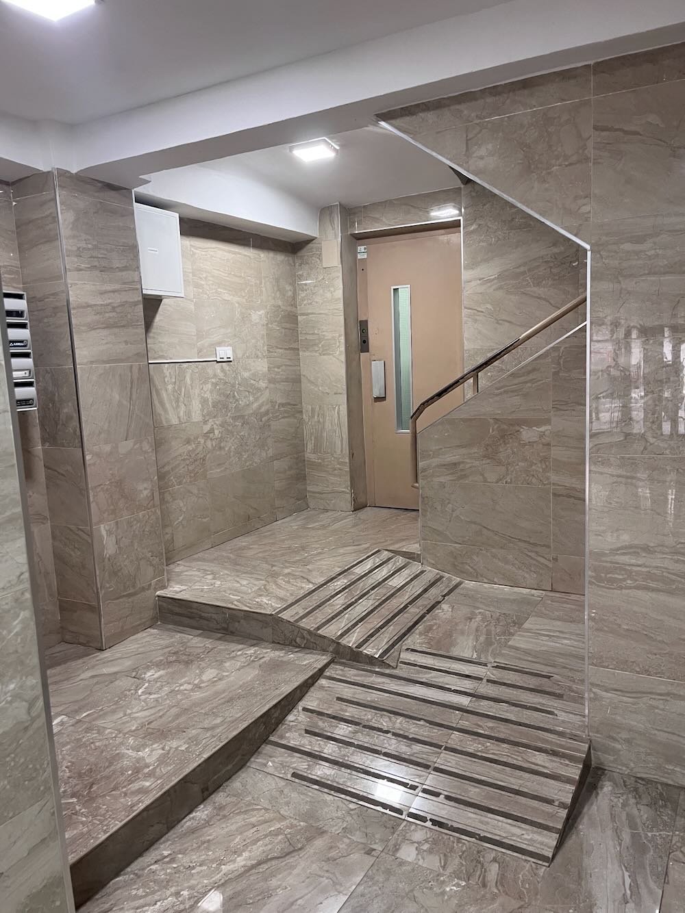 Property 2426 - Image 42