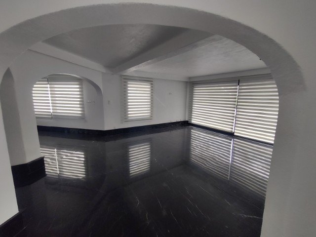 Property 2428 - Image 10