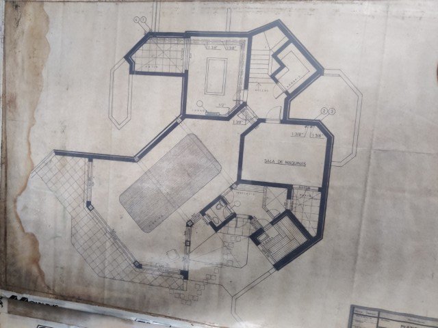 Property 2428 - Image 38