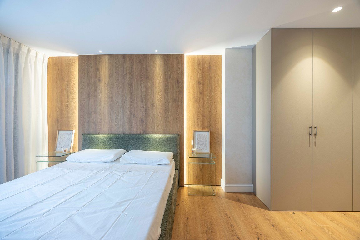 Property 2430 - Image 38