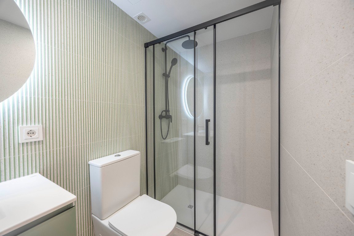 Property 2430 - Image 49