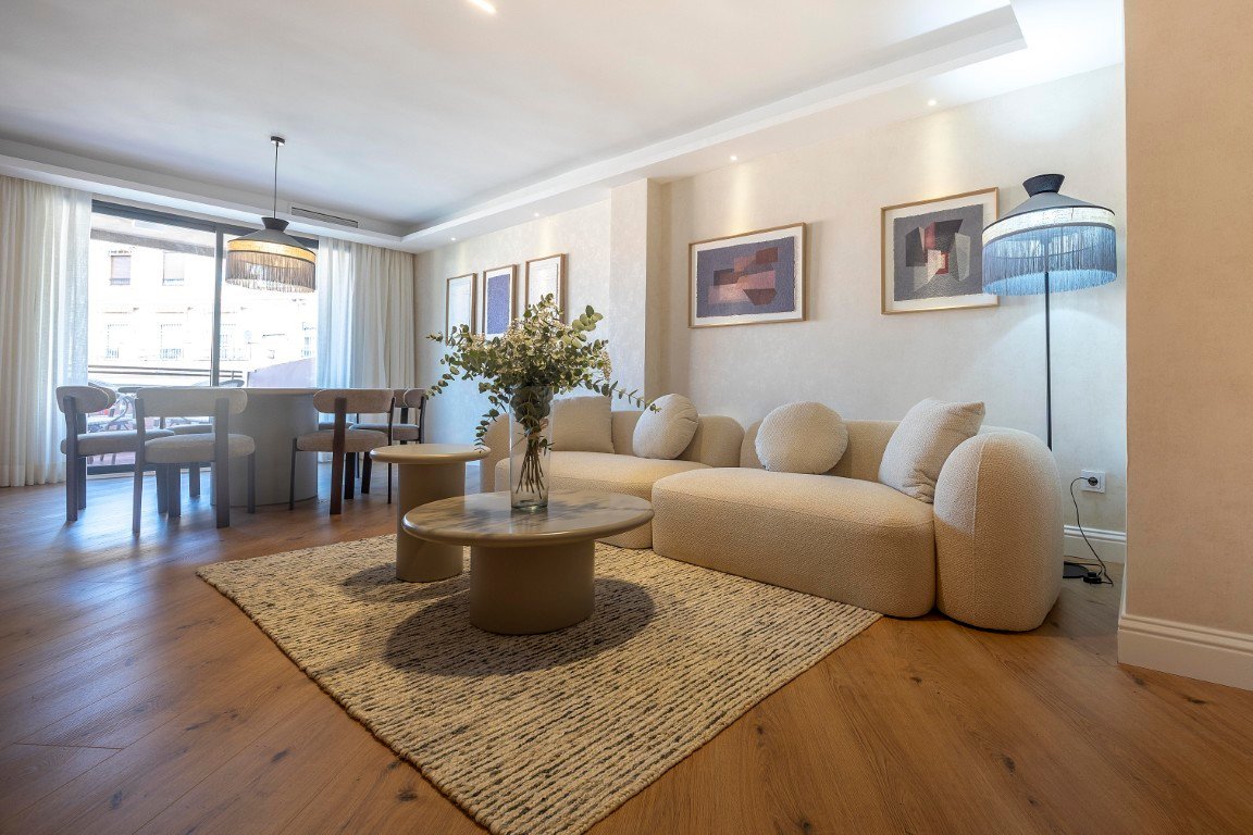 Property 2430 - Image 21