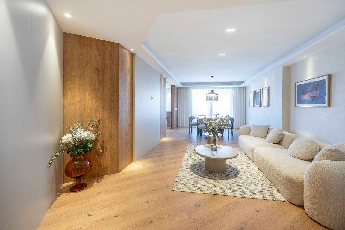 Property 2430 - Image 43