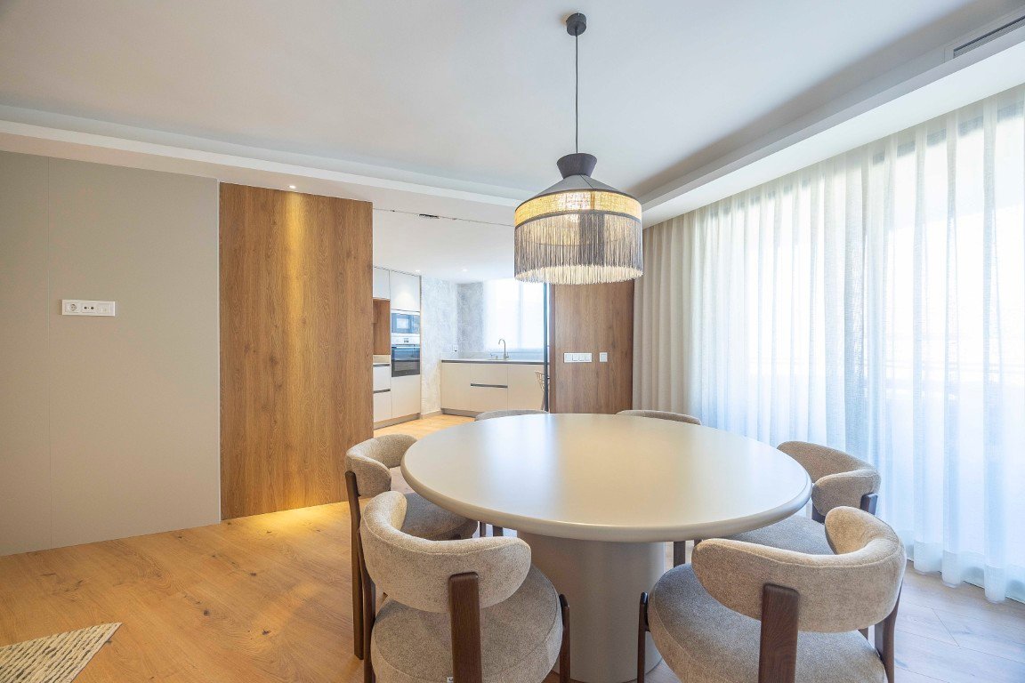 Property 2430 - Image 13