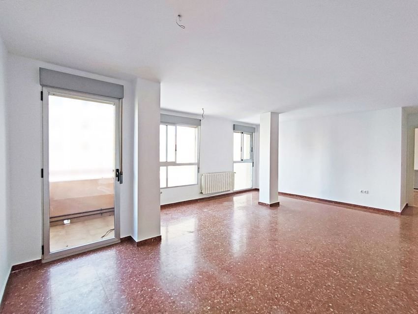 Property 2432 - Image 5