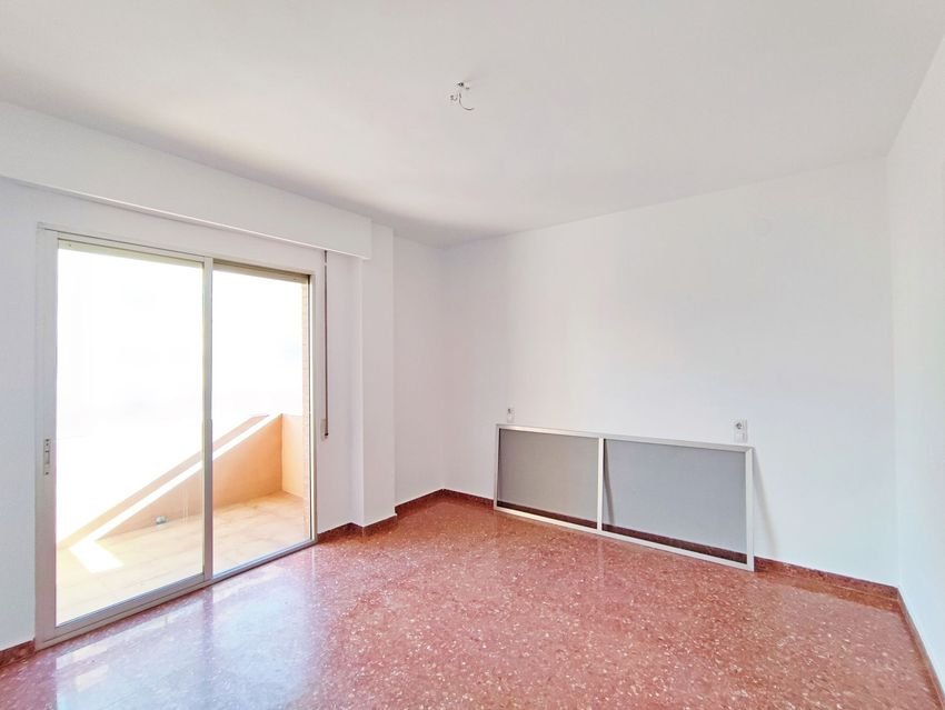 Property 2432 - Image 9