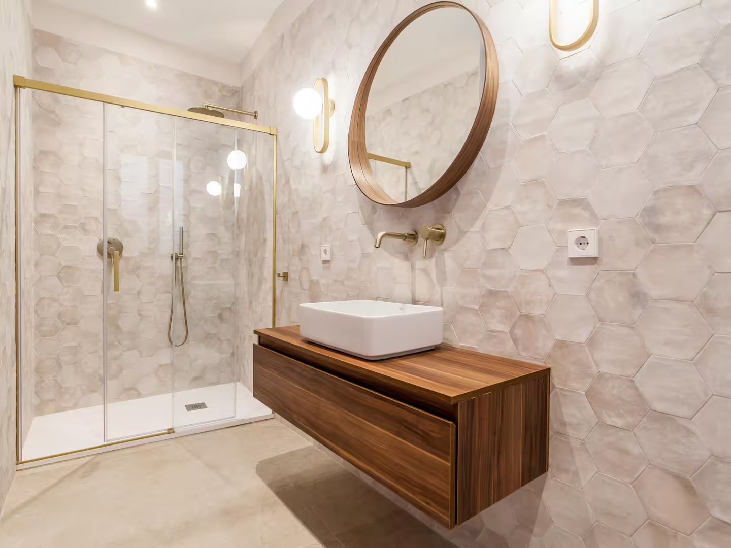 Property 2439 - Image 22