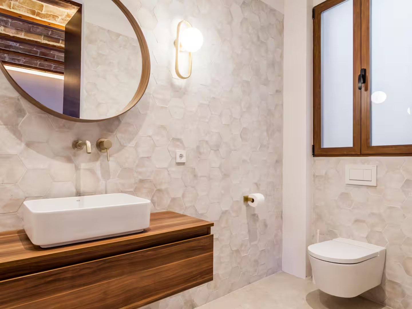 Property 2439 - Image 23