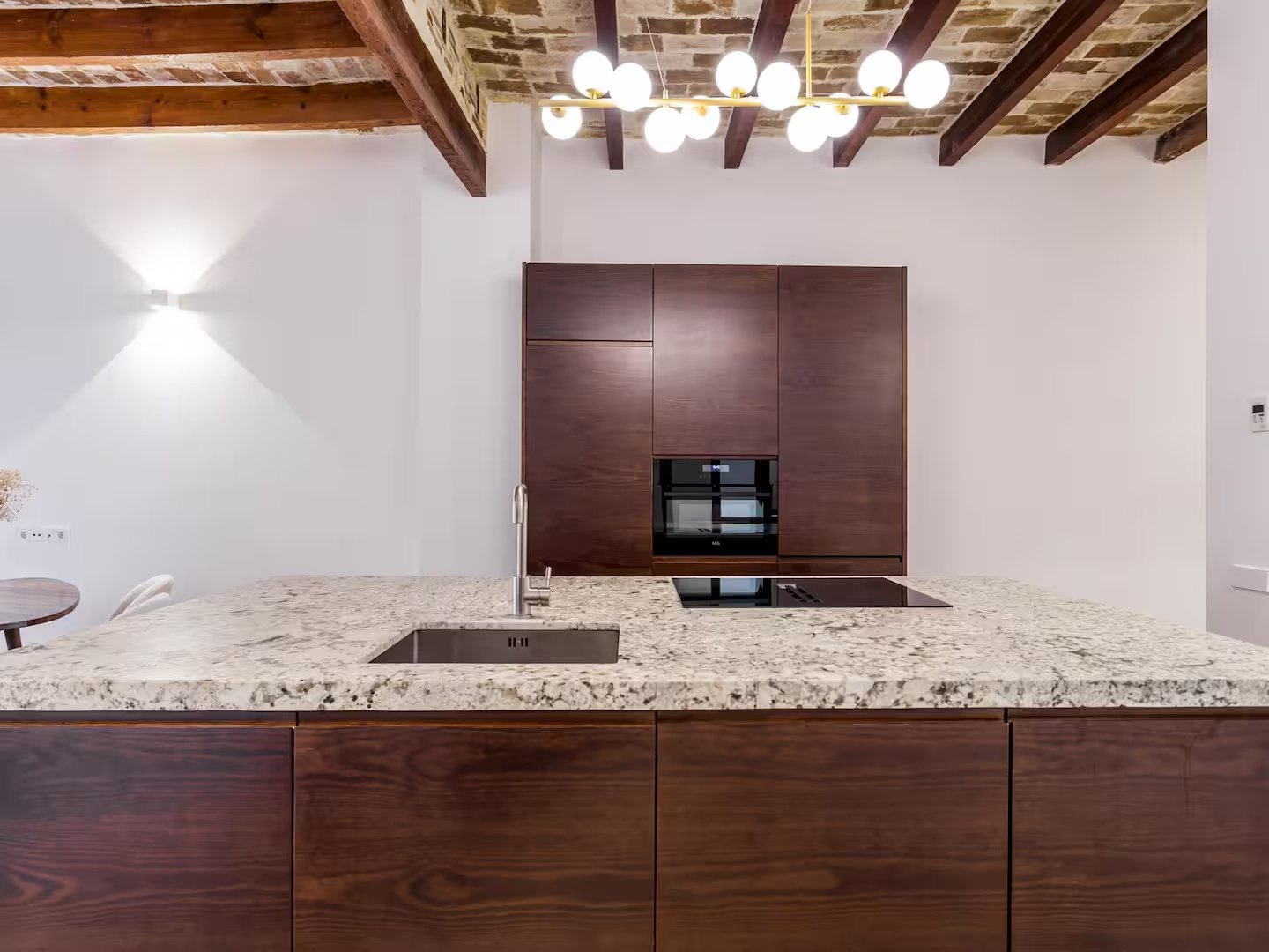 Property 2439 - Image 7