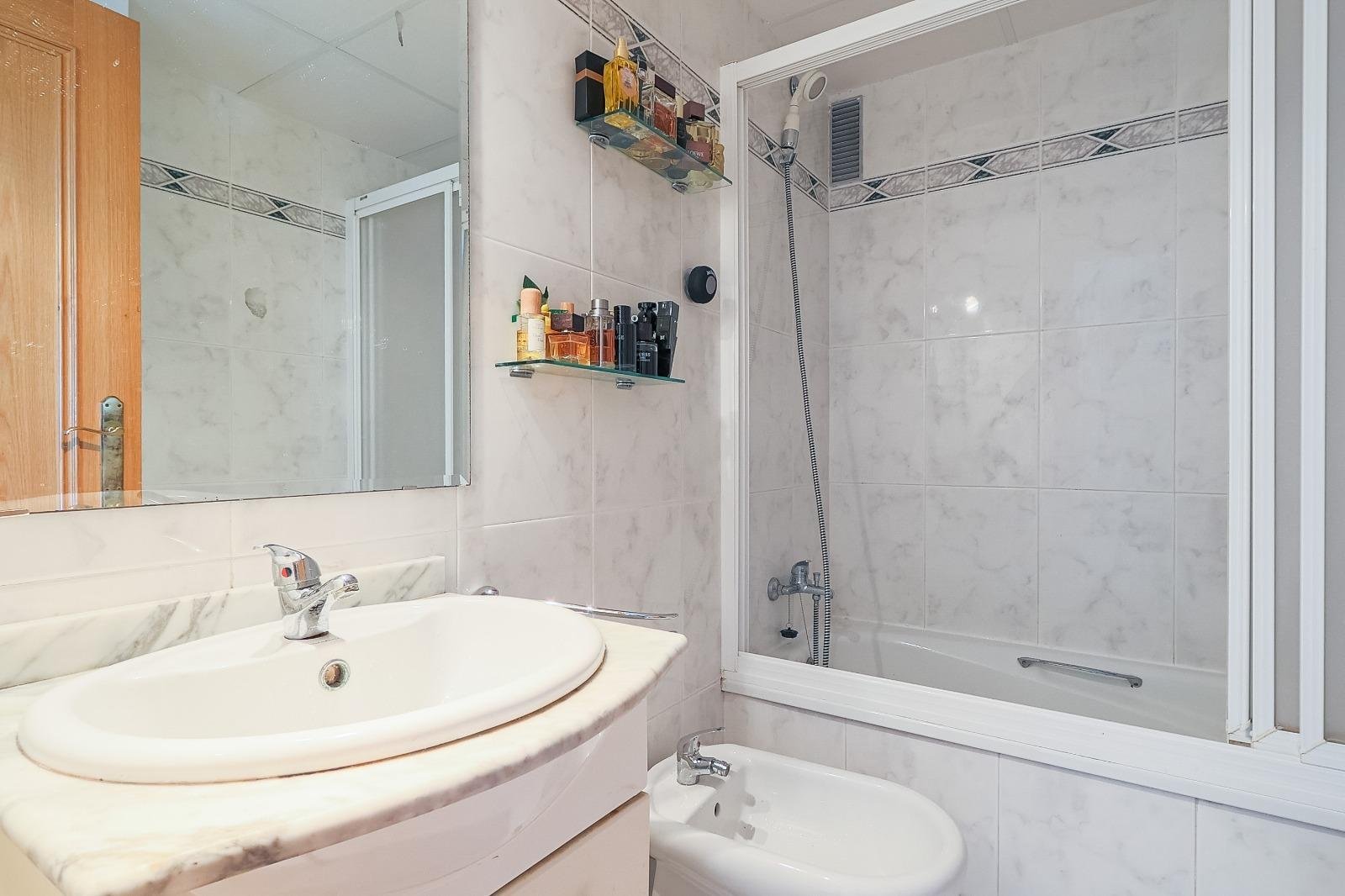 Property 2446 - Image 16