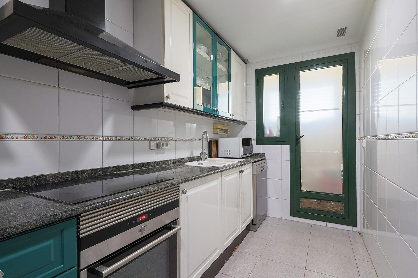 Property 2446 - Image 23