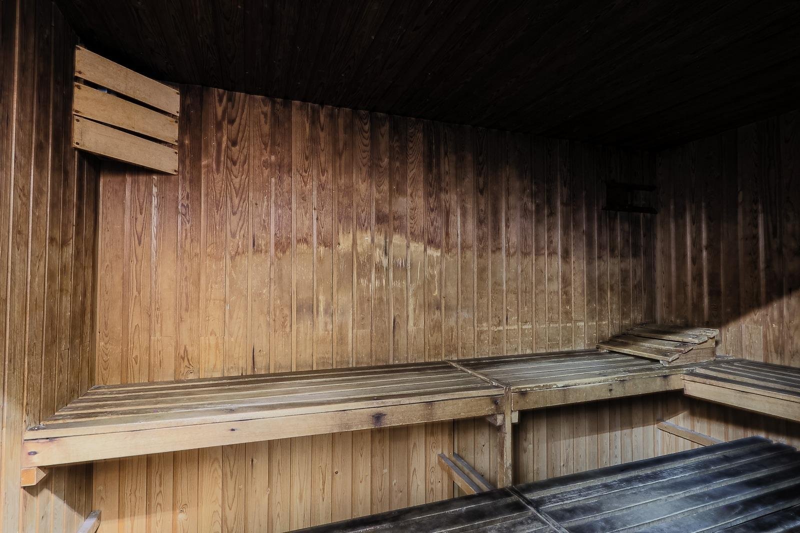 Property 2446 - Image 39