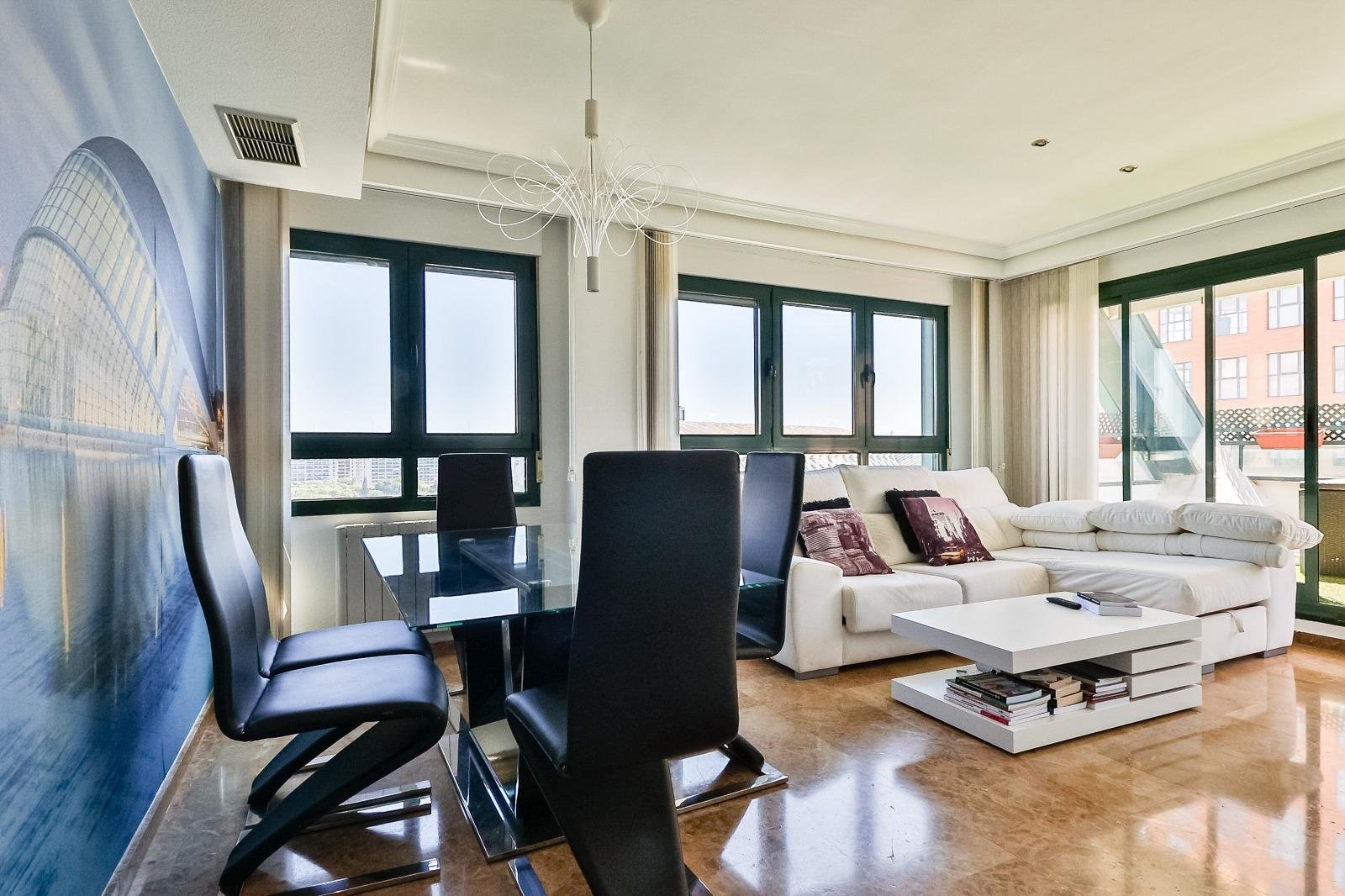 Property 2446 - Image 9