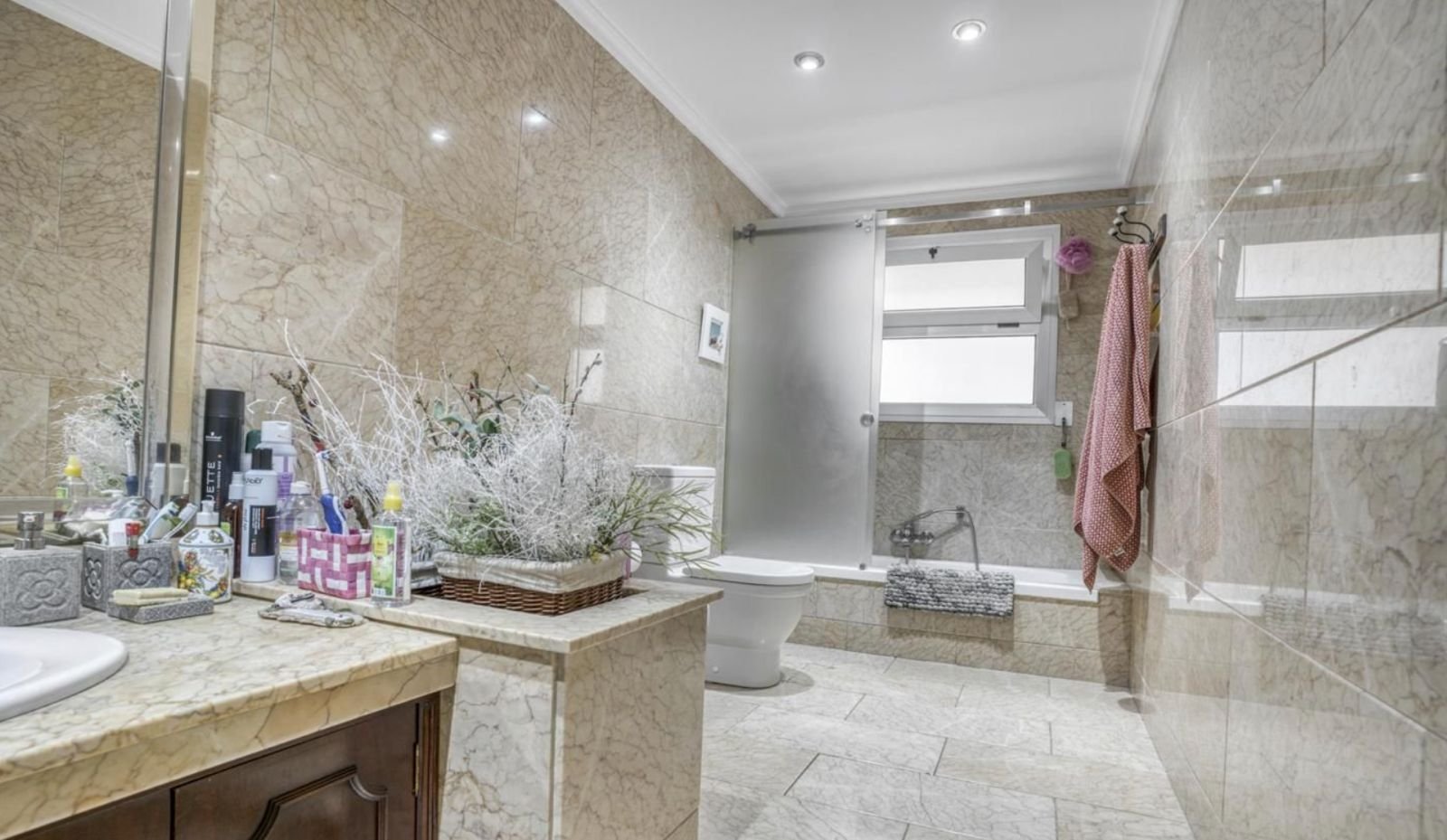 Property 2447 - Image 6