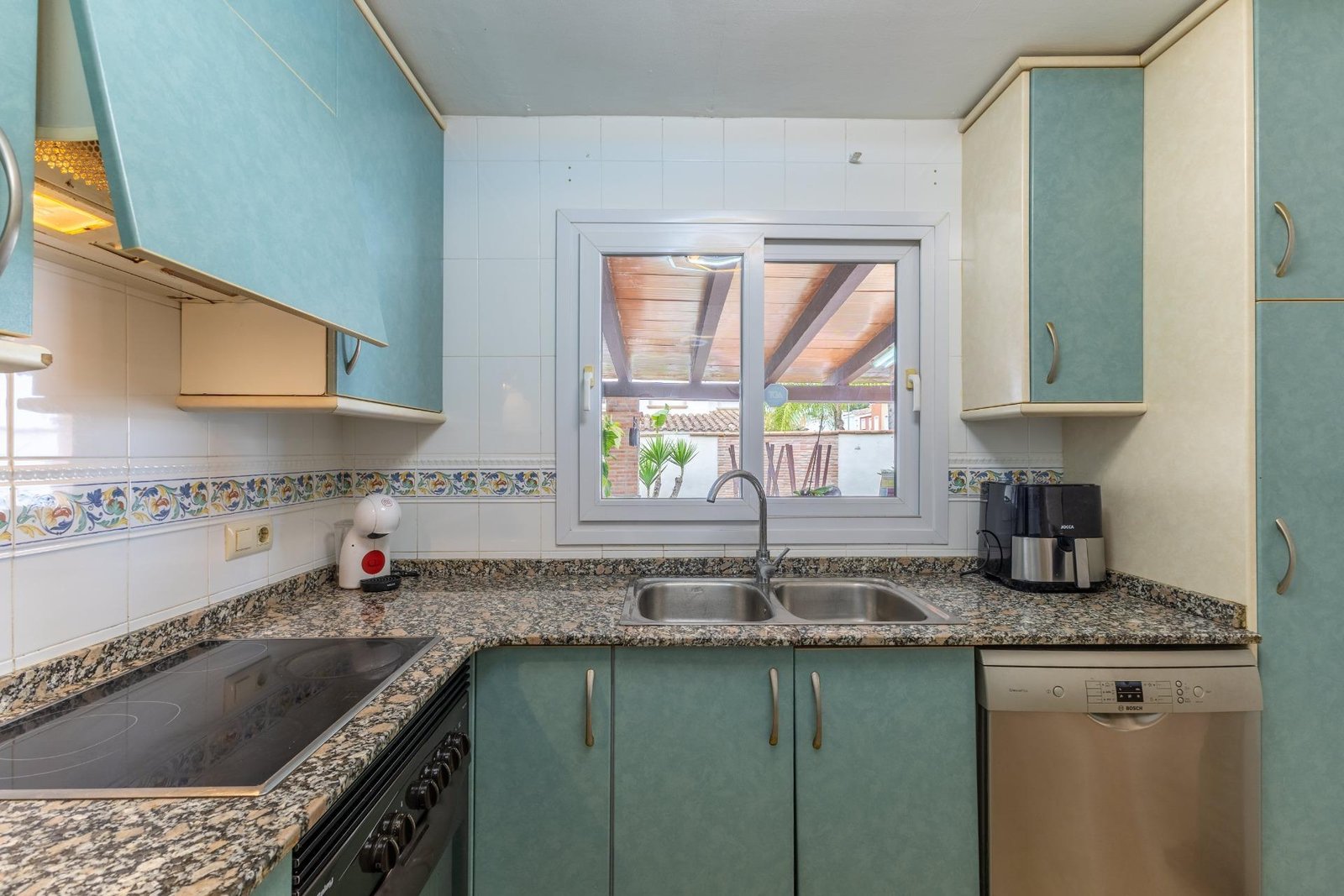 Property 2451 - Image 11