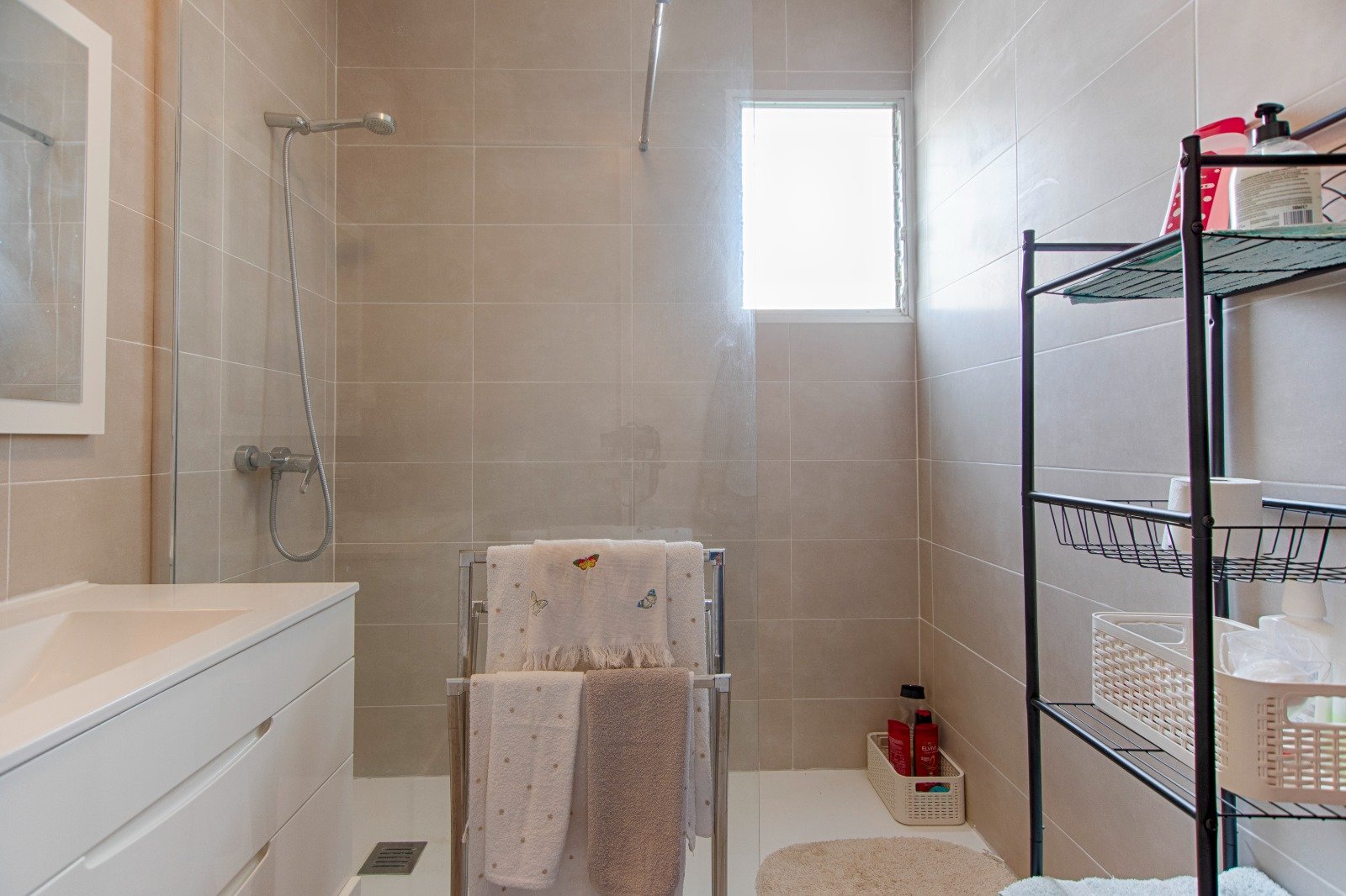 Property 2457 - Image 36