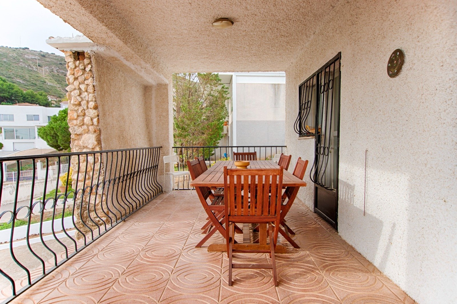 Property 2457 - Image 11