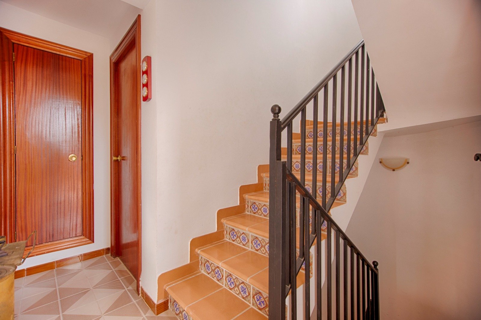 Property 2457 - Image 17