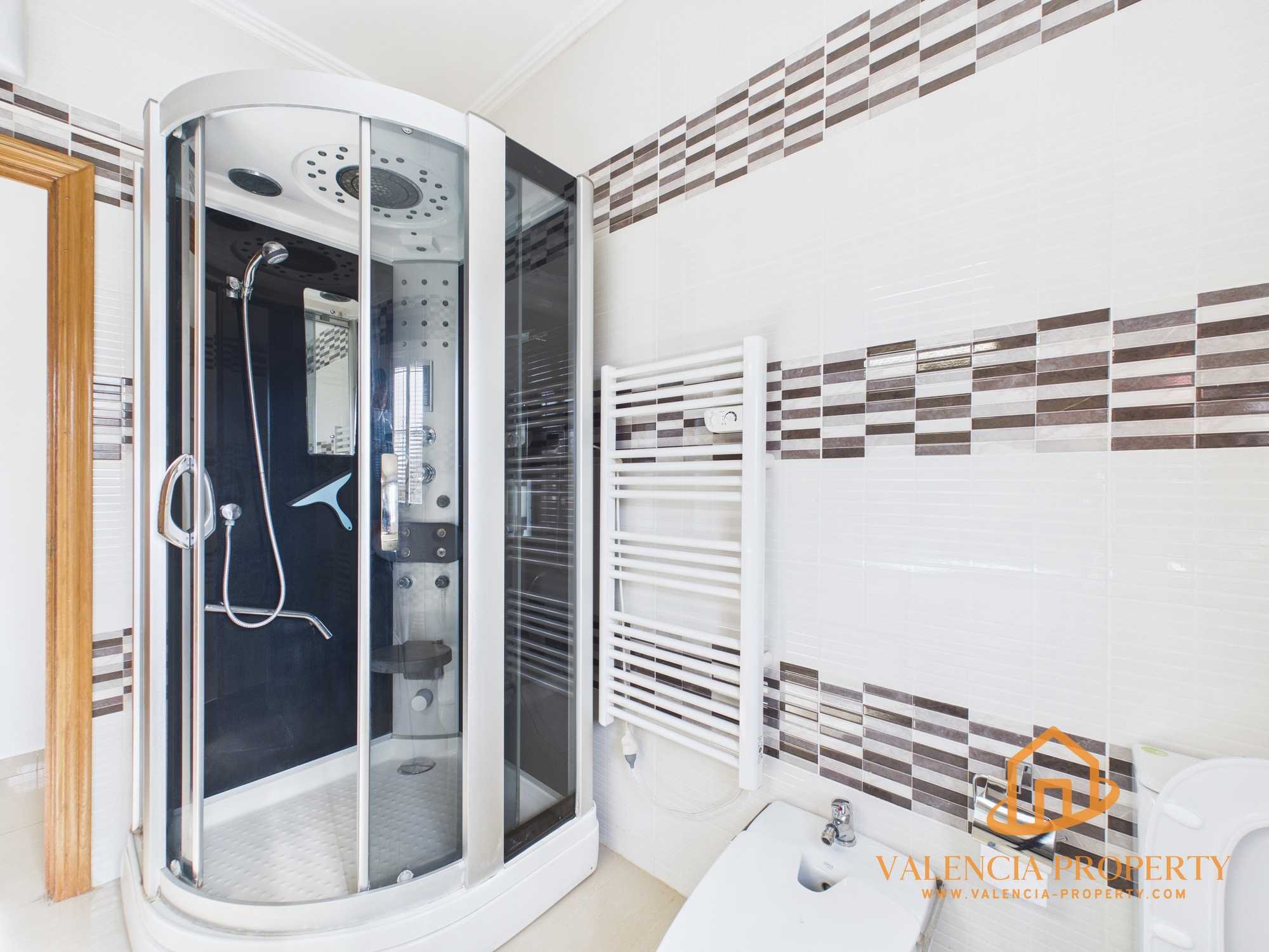 Property 2466 - Image 14