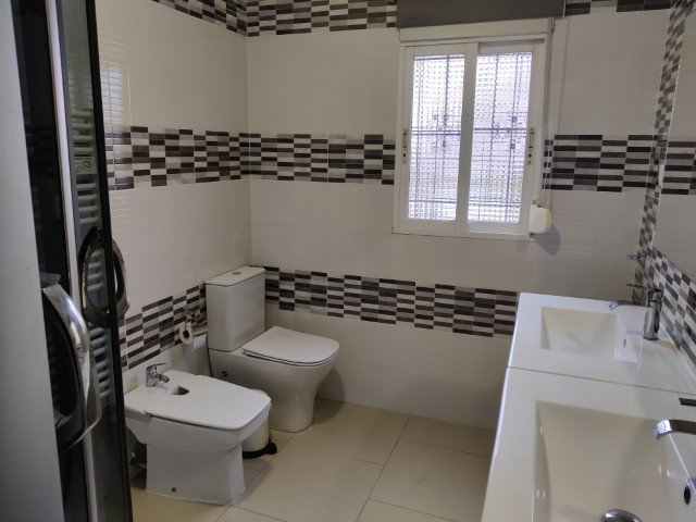 Property 2466 - Image 19