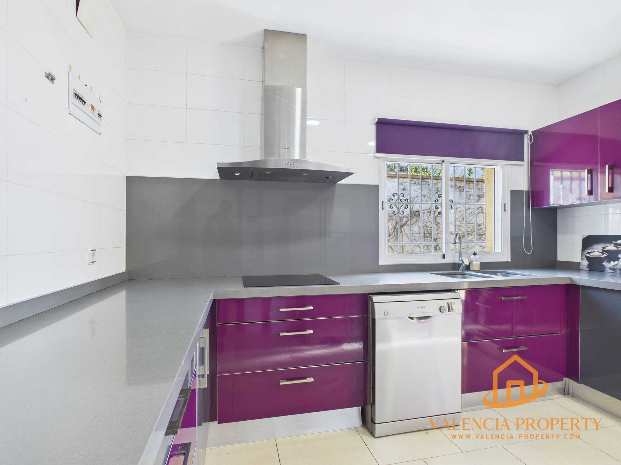 Property 2466 - Image 7