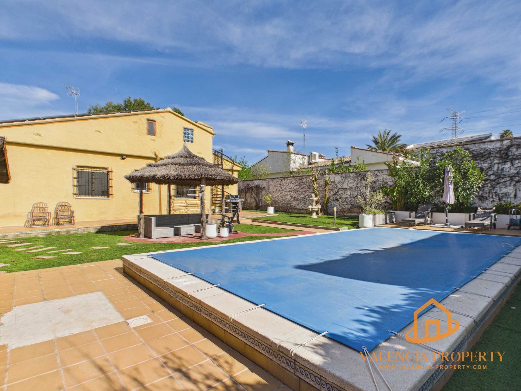 Property 2466 - Image 23