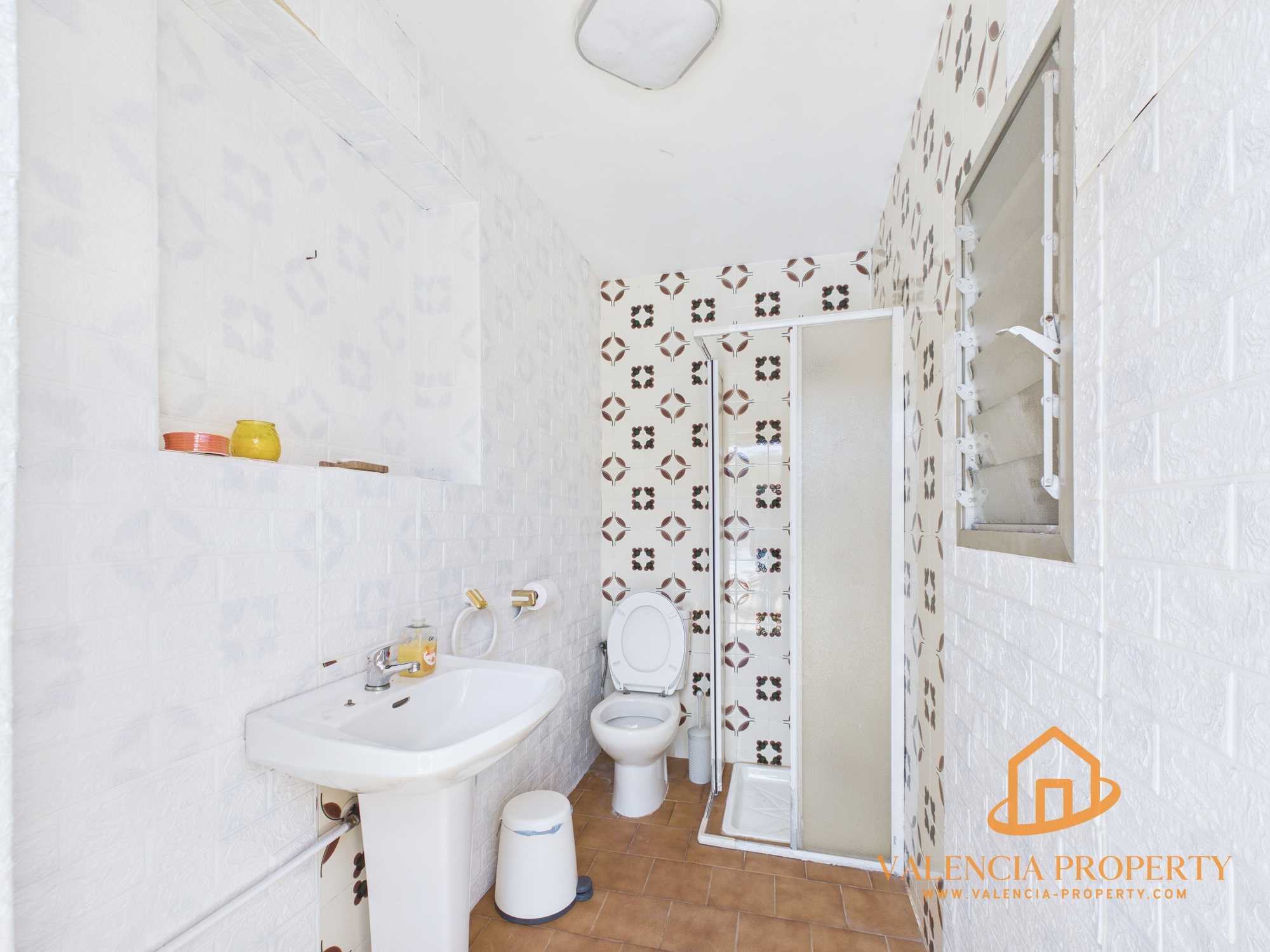 Property 2466 - Image 27