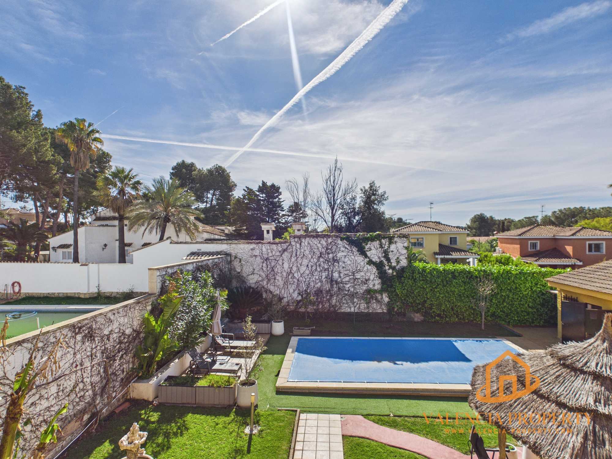 Property 2466 - Image 16