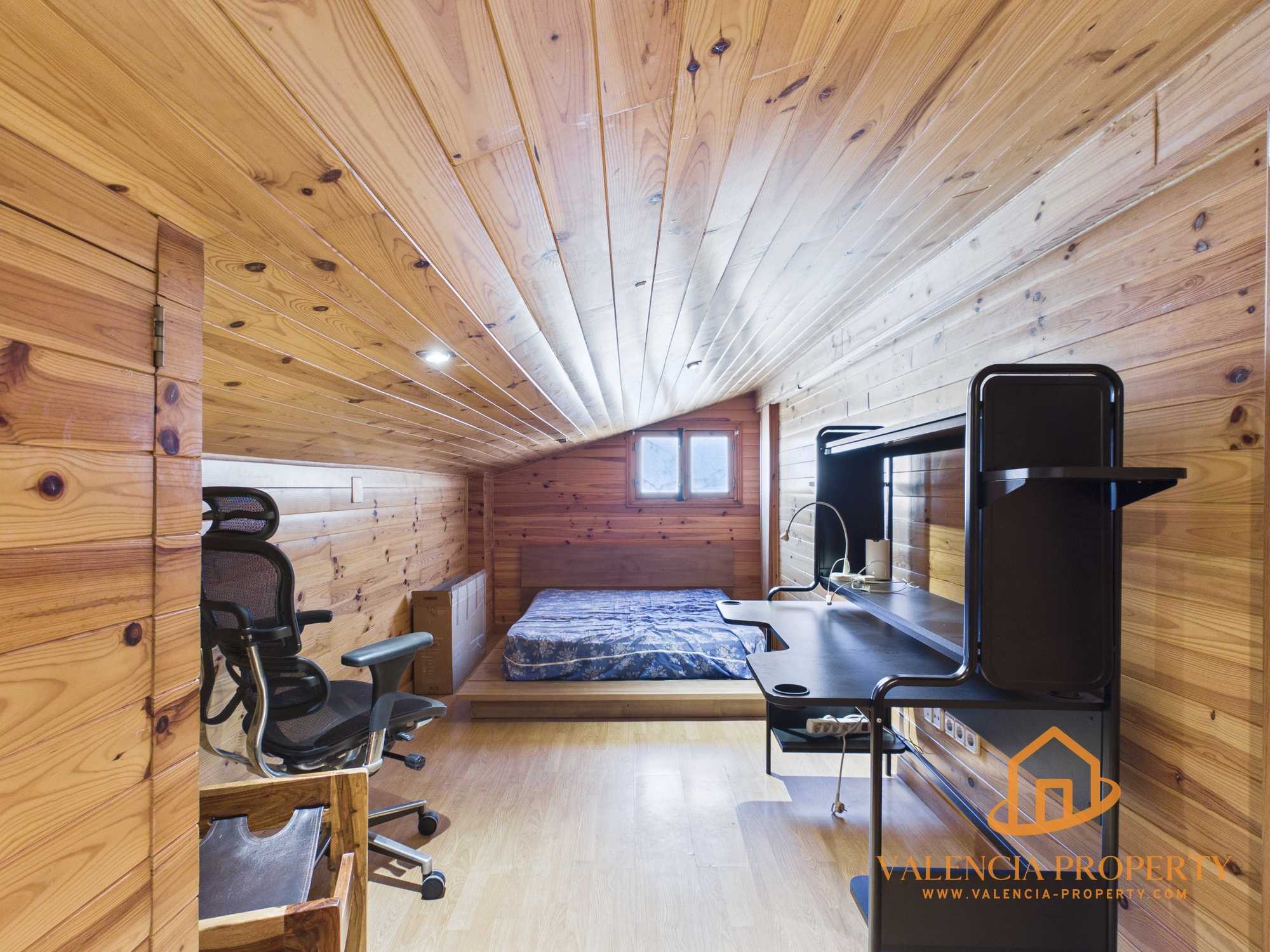 Property 2466 - Image 19