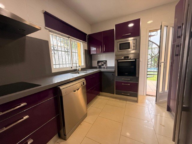 Property 2466 - Image 16