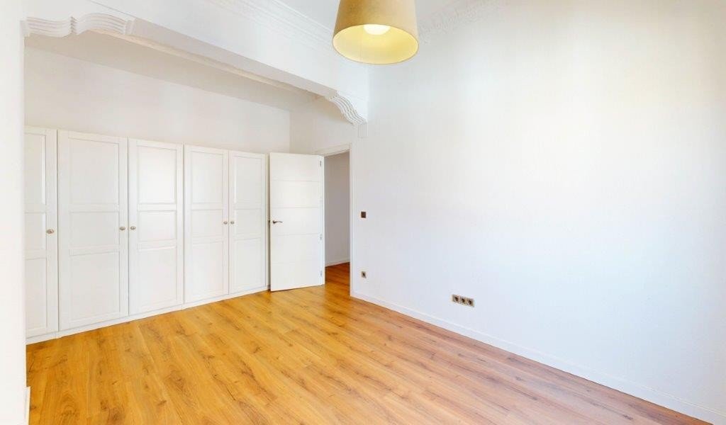 Property 2468 - Image 6