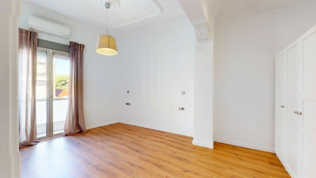 Property 2468 - Image 8