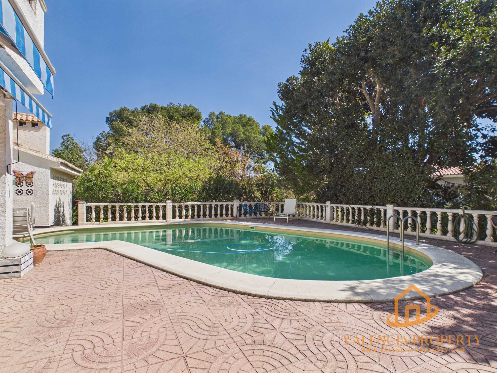 Property 2474 - Image 3