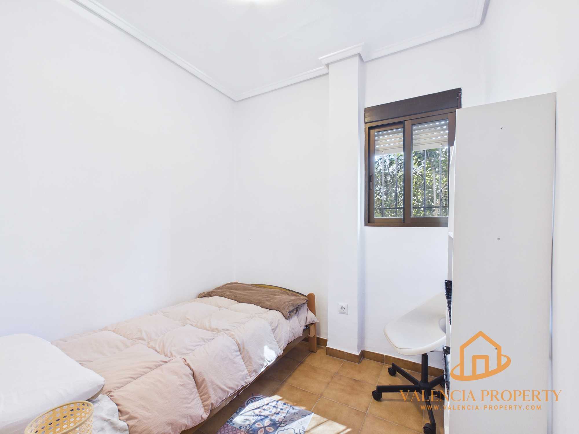 Property 2474 - Image 51