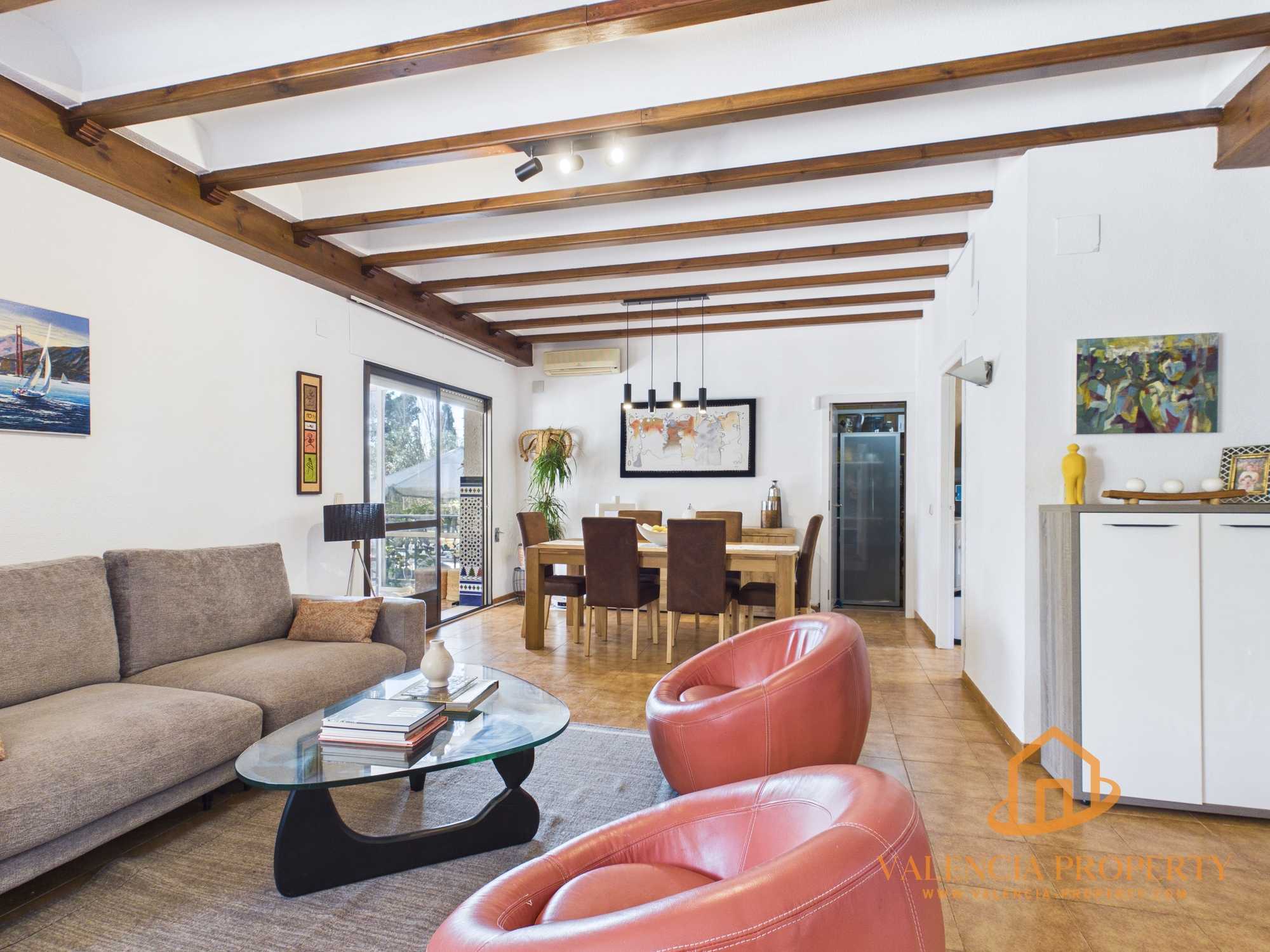 Property 2474 - Image 17