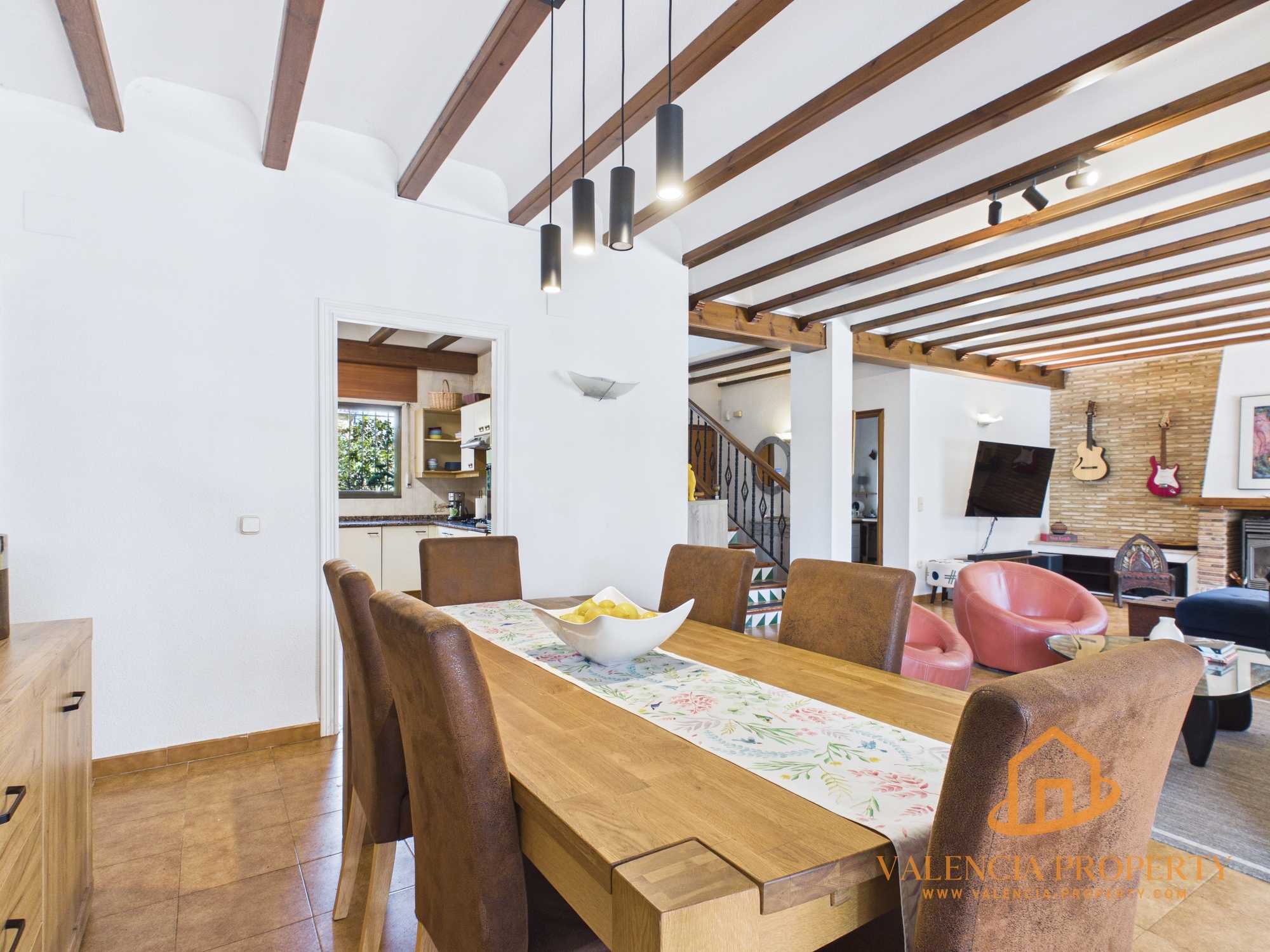 Property 2474 - Image 21