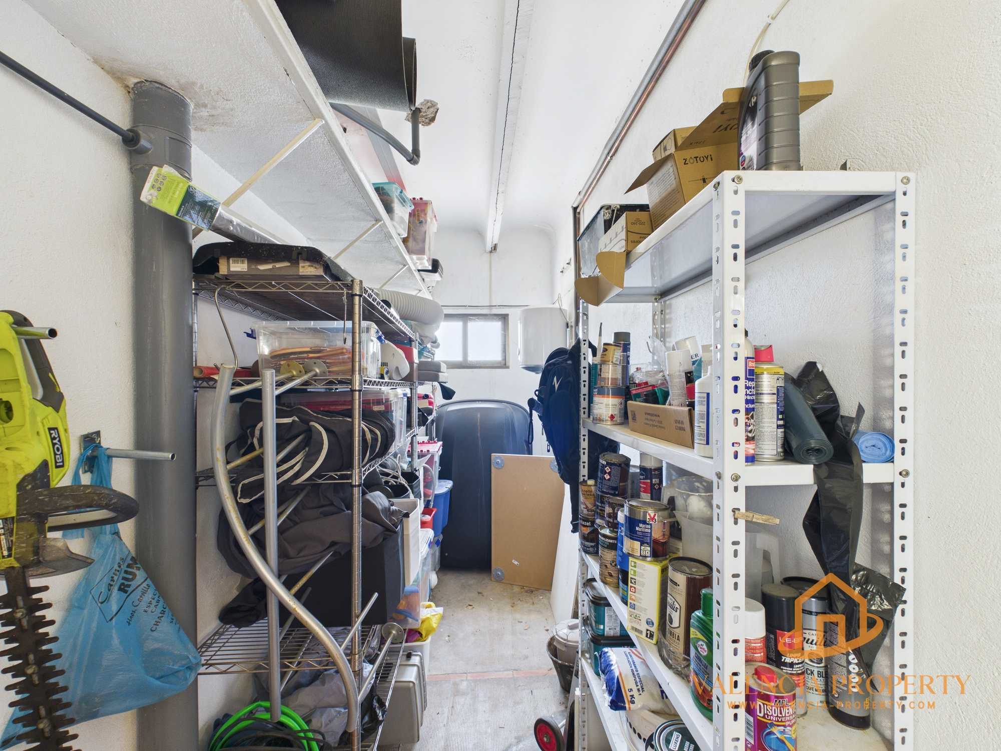 Property 2474 - Image 41