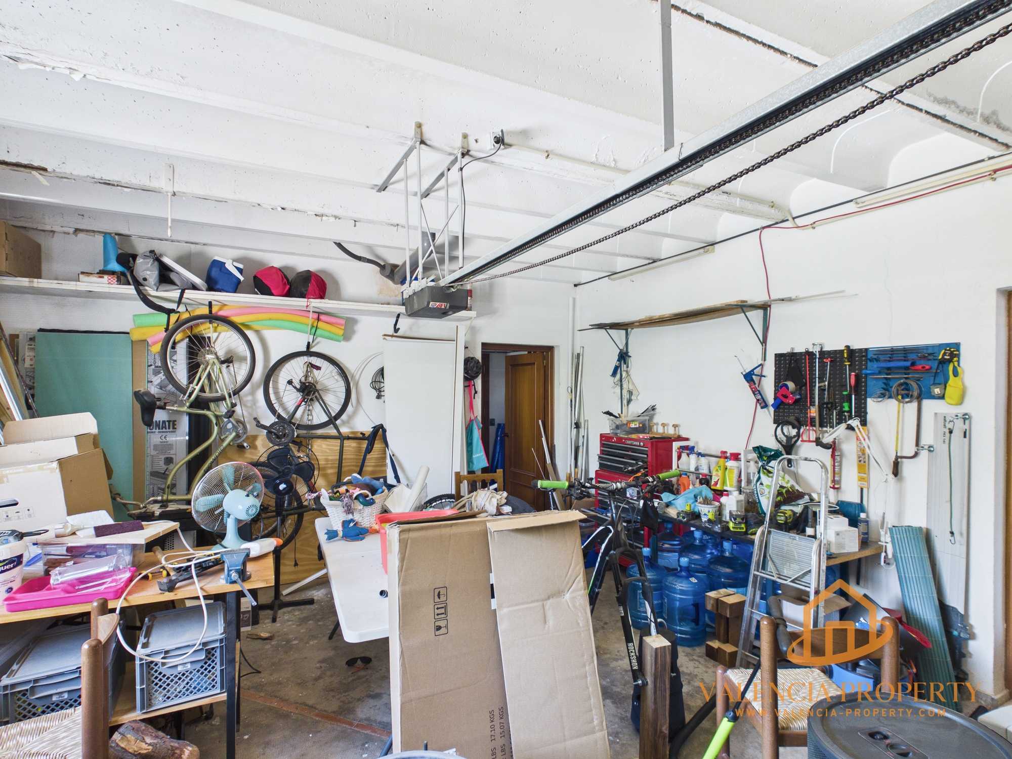 Property 2474 - Image 39