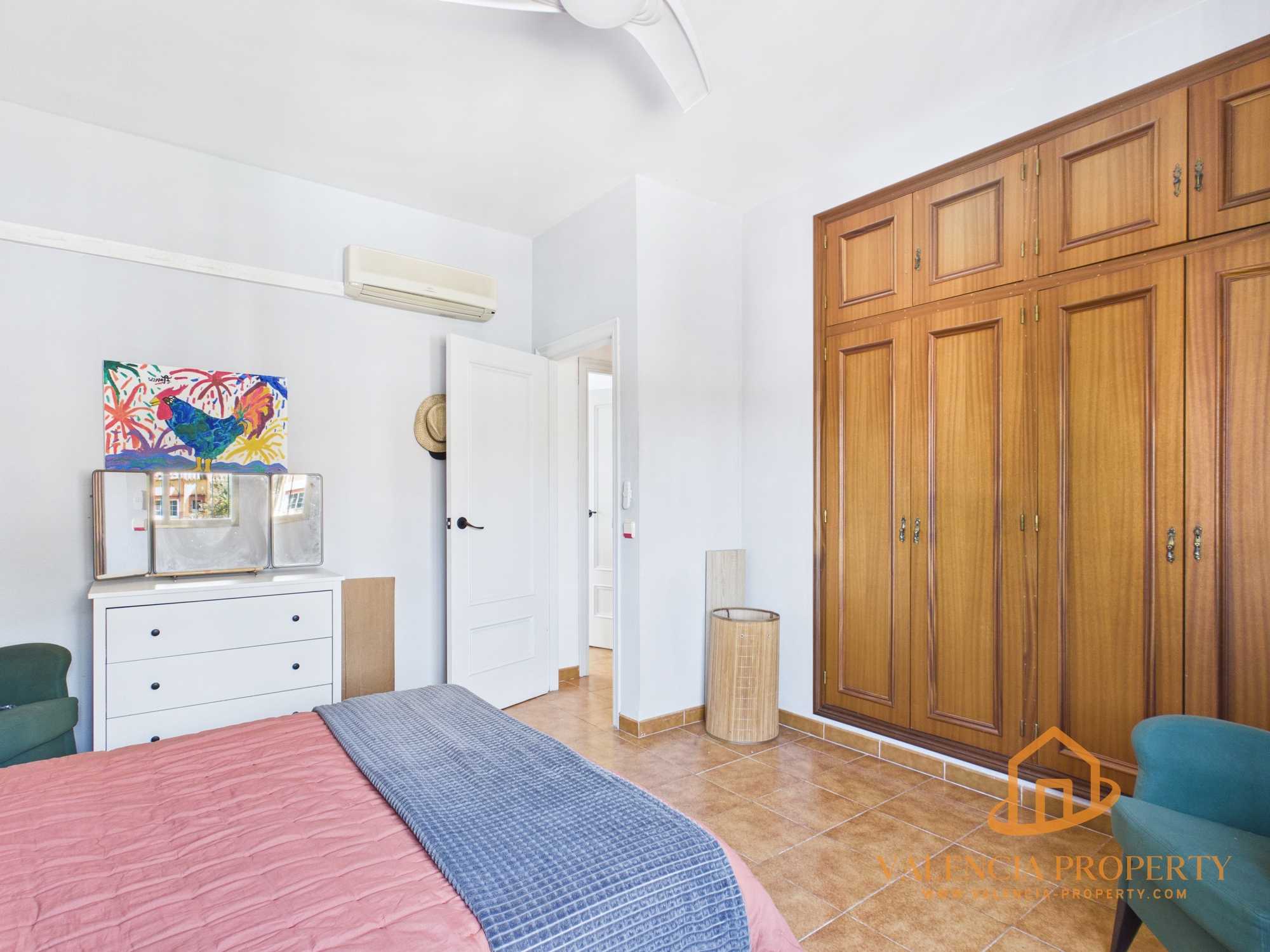 Property 2474 - Image 27