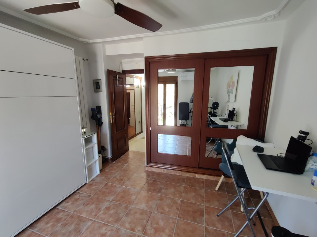 Property 2477 - Image 16