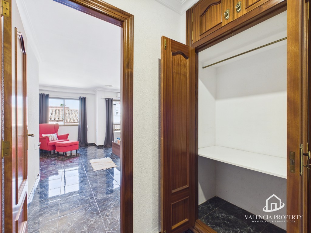 Property 2481 - Image 18