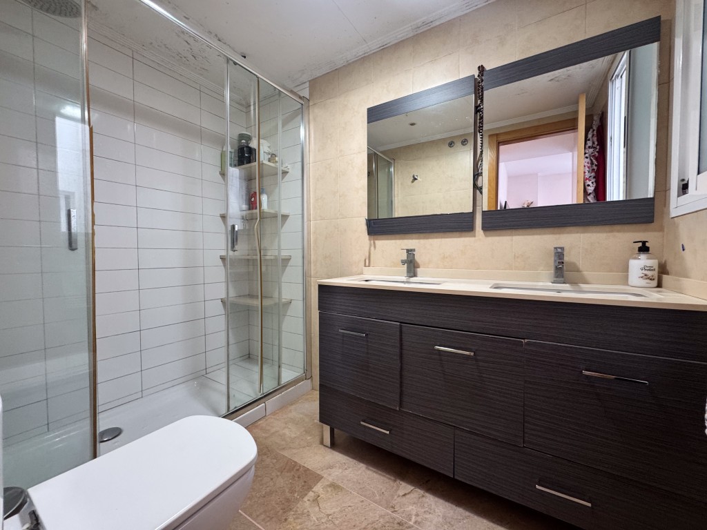 Property 2486 - Image 16