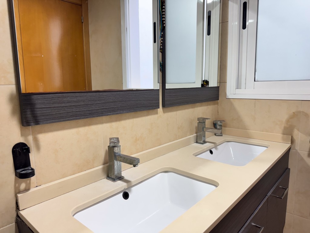 Property 2486 - Image 18