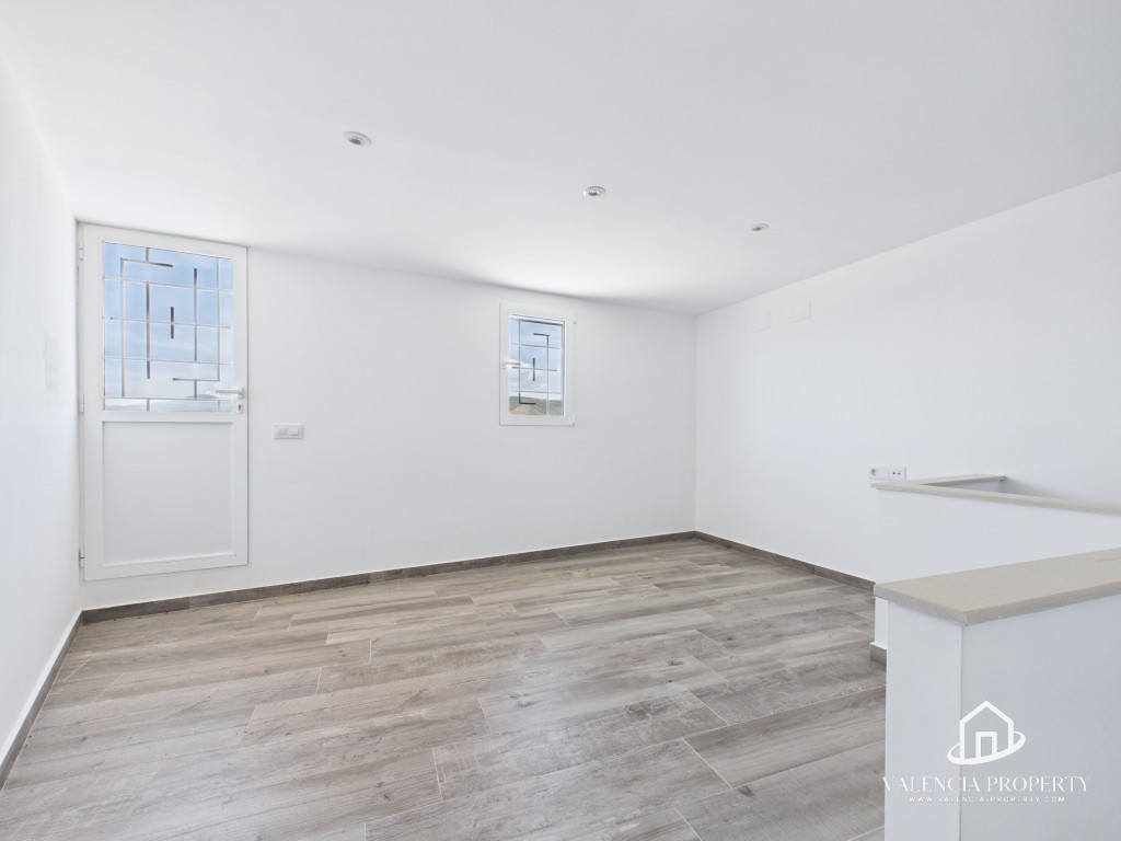 Property 2487 - Image 9