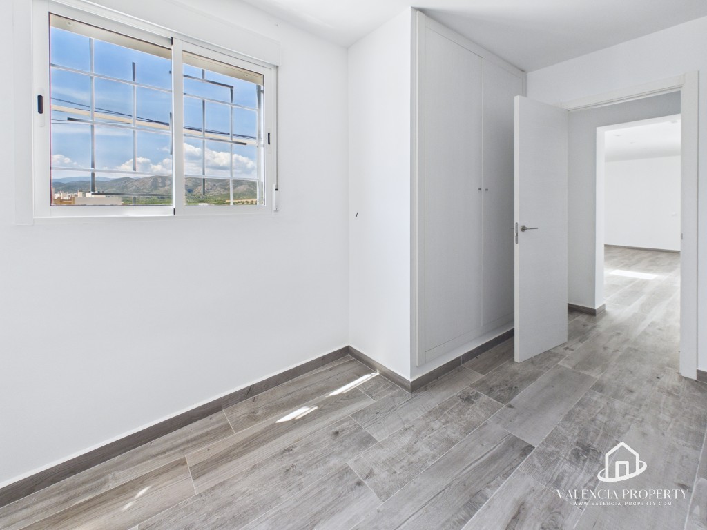 Property 2487 - Image 10