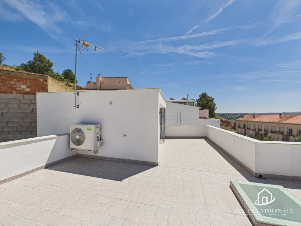 Property 2487 - Image 6