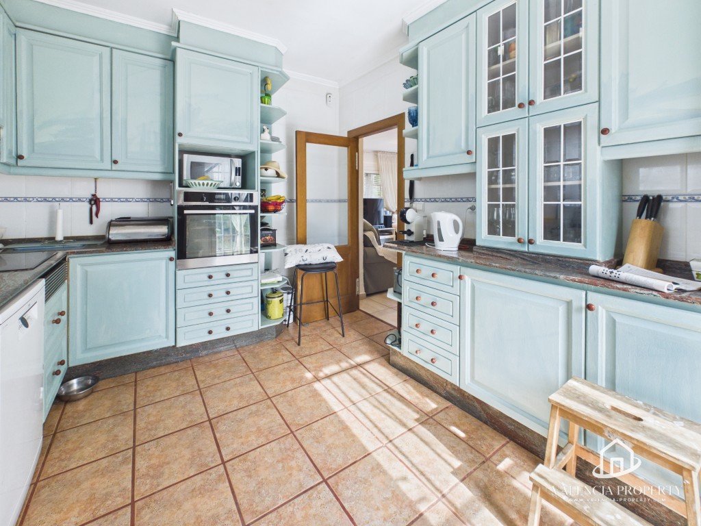 Property 2490 - Image 10