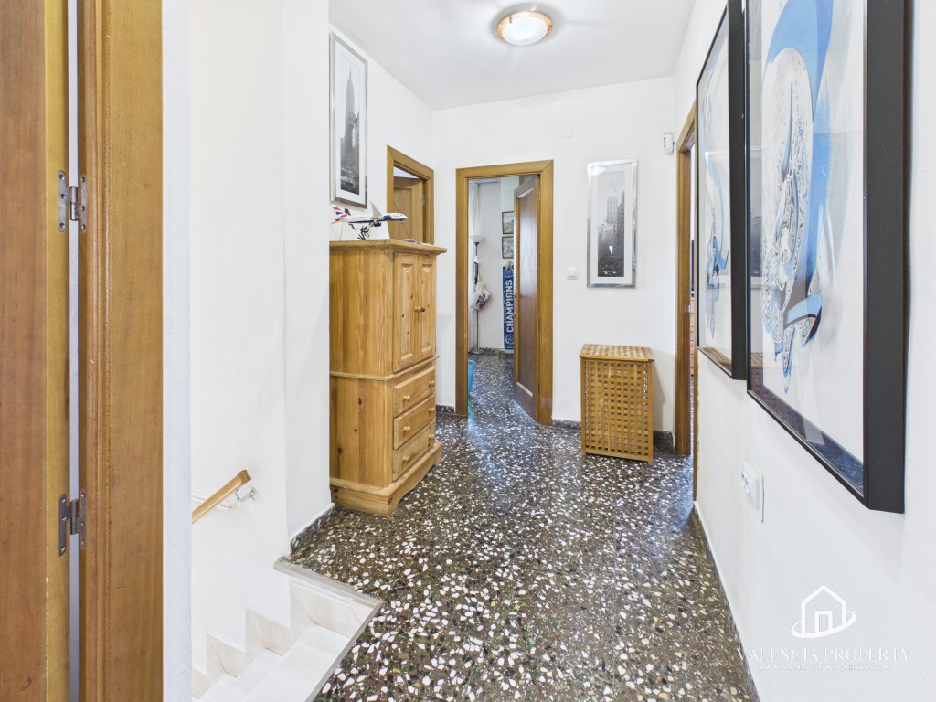 Property 2490 - Image 17