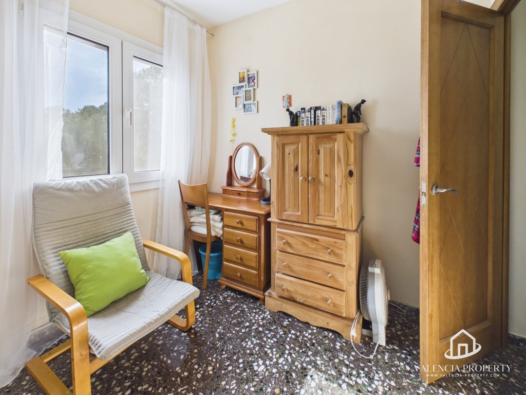 Property 2490 - Image 20
